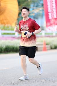 BIB: 
                            <button type="button" onclick="openModal(27847523)" class="btn btn-primary btn-sm float-right btn-popup" data-toggle="modal" data-target=".modal-high-quality">
                        <i class="fas fa-shopping-cart"></i> Add to Cart
                    </button>
                                            <button type="button" onclick="isThisMe(27847523, true)" class="btn btn-success btn-sm float-right btn-popup btn-isme hidden" data-toggle="tooltip" data-placement="bottom" title="นี่คือรูปของคุณใช่ไหม คลิกที่นี่เพื่อเอาเข้าอัลบั้ม">
                        <i class="fas fa-plus"></i> Add to album
                    </button>
                    <button type="button" onclick="isThisMe(27847523, false)" class="btn btn-warning btn-sm float-right btn-popup btn-isnotme hidden">
                        <i class="fas fa-ban"></i> Remove from album
                    </button>